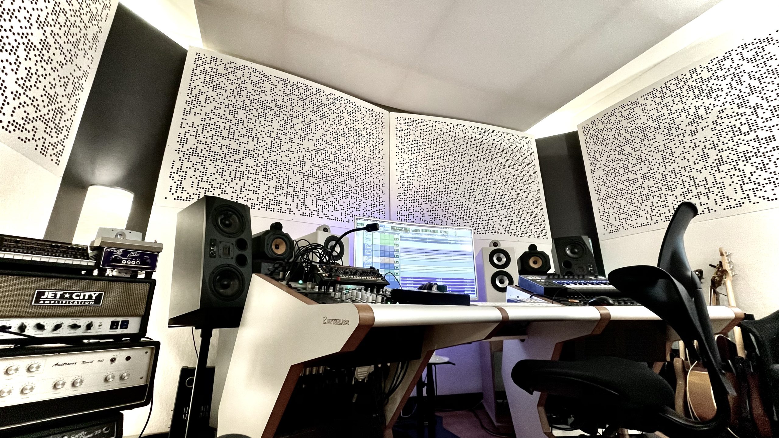Audio-Produktions Setup von HEAST! Bild 4